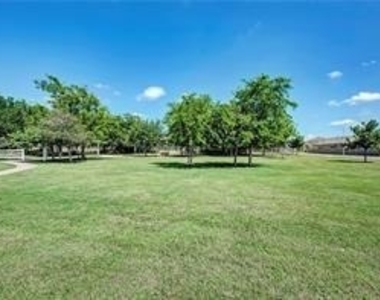 10604 Dimitrios Dr - Photo Thumbnail 28