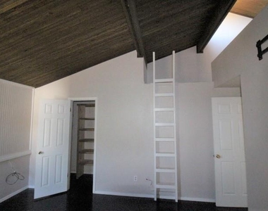 805 Paisley Dr - Photo Thumbnail 11
