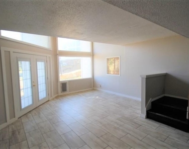 805 Paisley Dr - Photo Thumbnail 6
