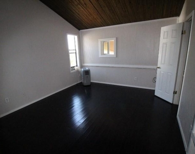 805 Paisley Dr - Photo Thumbnail 10
