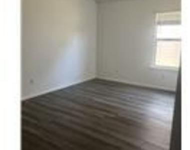 209 Reagor Dr - Photo Thumbnail 20