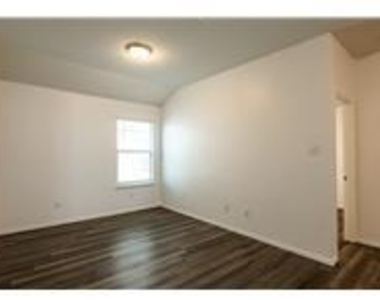 209 Reagor Dr - Photo Thumbnail 14