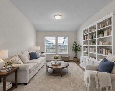 405 Grasslands Trl - Photo Thumbnail 7
