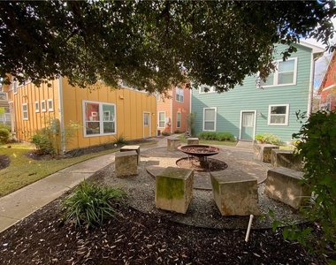 1601 Miriam Ave - Photo Thumbnail 21
