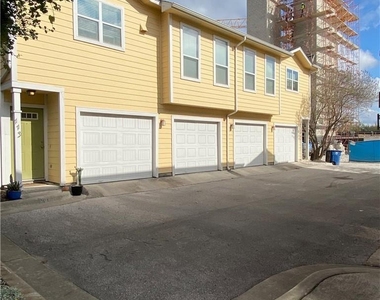 1601 Miriam Ave - Photo Thumbnail 22
