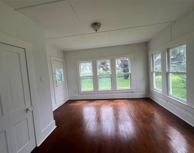 149 Private Road 9400 - Photo Thumbnail 6
