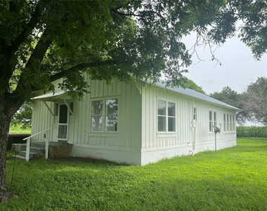 149 Private Road 9400 - Photo Thumbnail 16