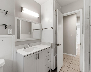 2201 Lanier Dr - Photo Thumbnail 15