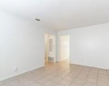 2201 Lanier Dr - Photo Thumbnail 3