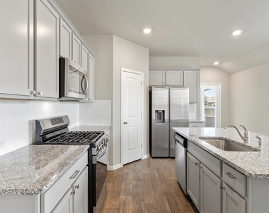 233 Baron Creek Trl - Photo Thumbnail 9