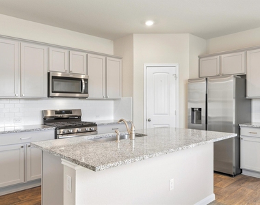 233 Baron Creek Trl - Photo Thumbnail 11