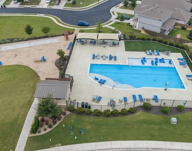 233 Baron Creek Trl - Photo Thumbnail 29