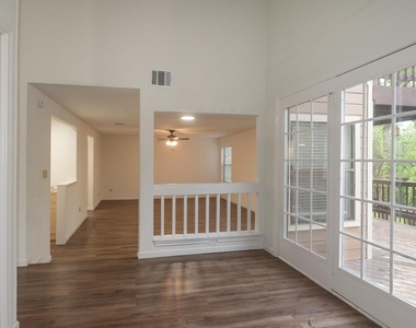 11513 Juniper Ridge Dr - Photo Thumbnail 7