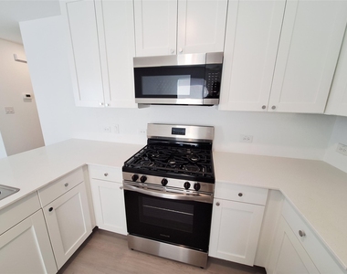 518 Firedance Ct - Photo Thumbnail 9