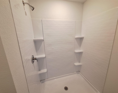 518 Firedance Ct - Photo Thumbnail 14