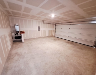 518 Firedance Ct - Photo Thumbnail 22