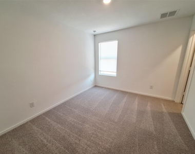 518 Firedance Ct - Photo Thumbnail 20