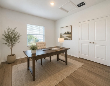 2113 Four Waters Loop - Photo Thumbnail 12