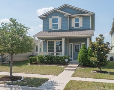 937 Alamo Plaza Dr - Photo Thumbnail 1