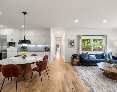2000 Rundell Pl - Photo Thumbnail 10