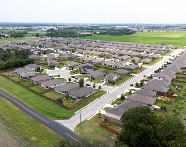 1444 Acorn Wood - Photo Thumbnail 36