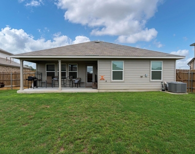 1444 Acorn Wood - Photo Thumbnail 29