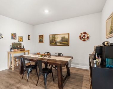 1444 Acorn Wood - Photo Thumbnail 10