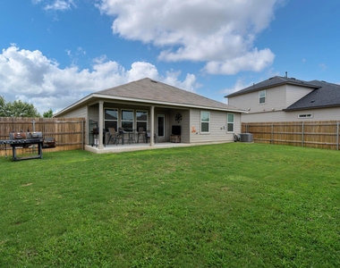 1444 Acorn Wood - Photo Thumbnail 28