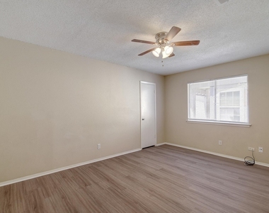 418 Linden St - Photo Thumbnail 18