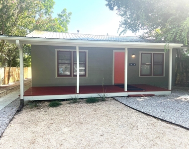 705 Franklin Blvd - Photo Thumbnail 1