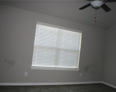 6100 Cordillera Dr - Photo Thumbnail 10