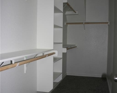 6100 Cordillera Dr - Photo Thumbnail 11