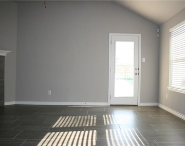 6100 Cordillera Dr - Photo Thumbnail 23