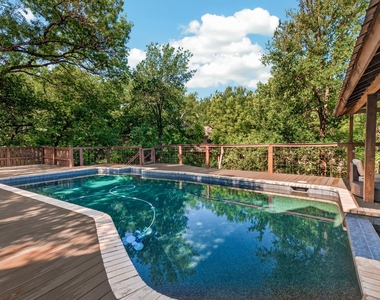 4301 Hyridge Dr - Photo Thumbnail 28