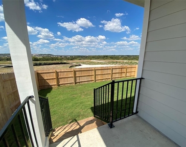 11704 Murano Dr - Photo Thumbnail 27