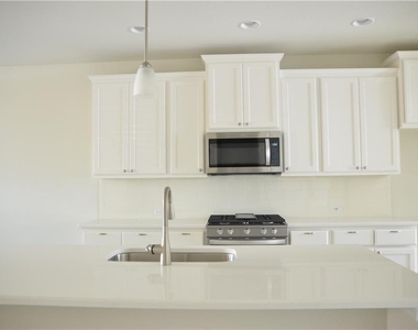 14403 Mccoy Loop - Photo Thumbnail 5