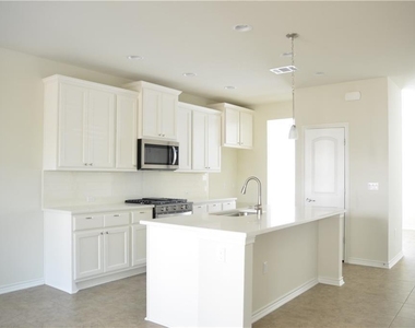 14403 Mccoy Loop - Photo Thumbnail 6
