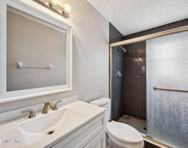 1226 Turtle Creek Drive S - Photo Thumbnail 6