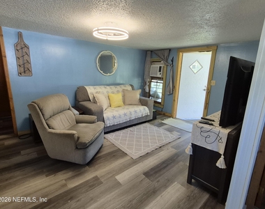 108 Mocking Bird Lane - Photo Thumbnail 2