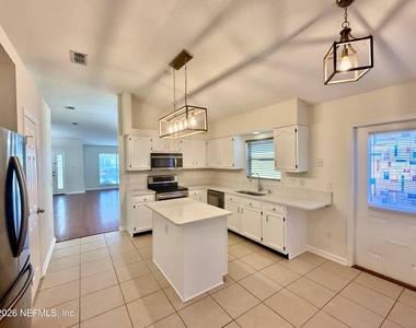 8796 Chambore Drive - Photo Thumbnail 11