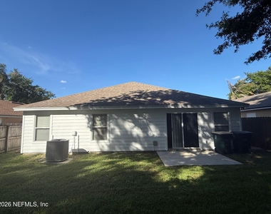 8796 Chambore Drive - Photo Thumbnail 30