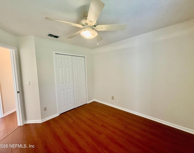 8796 Chambore Drive - Photo Thumbnail 15