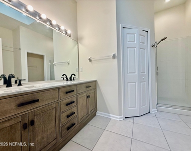 8796 Chambore Drive - Photo Thumbnail 23