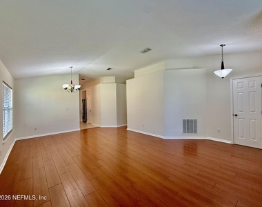 8796 Chambore Drive - Photo Thumbnail 6