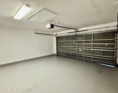 8796 Chambore Drive - Photo Thumbnail 28