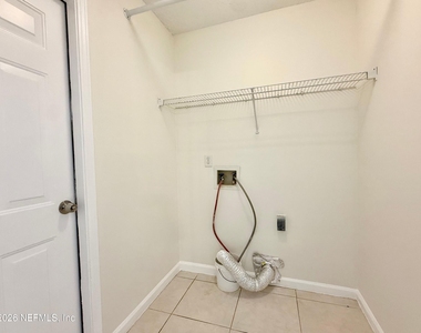 8796 Chambore Drive - Photo Thumbnail 27