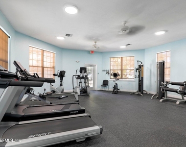 8601 Beach Boulevard - Photo Thumbnail 29