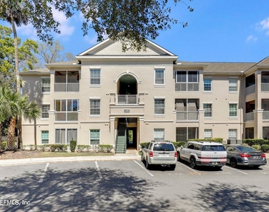 8601 Beach Boulevard - Photo Thumbnail 1