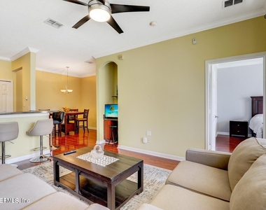 8601 Beach Boulevard - Photo Thumbnail 7