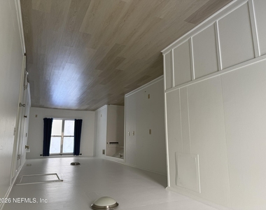 30 Cordova Street - Photo Thumbnail 6